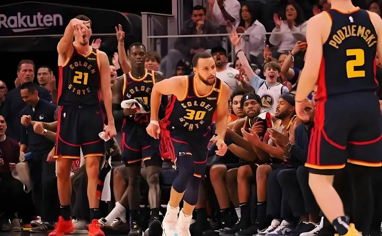 包含勇士强势横扫凯尔特人晋级半决赛，状态火热！的词条-九游娱乐